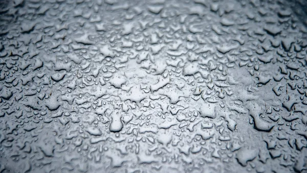 Gotas Água Sobre Luz Cinza Metal Superfície Textura Fundo — Fotografia de Stock
