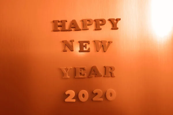 Inscrição Feliz Ano Novo 2020 Fundo Frigorífico Cinza — Fotografia de Stock