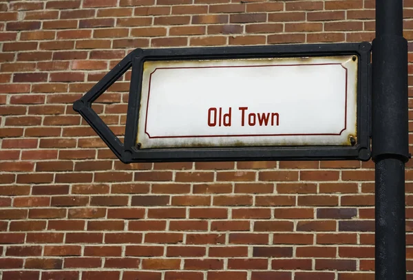 Old Town Inscription Direction Signboard Old Red Brick Wall Background — Stock Photo, Image