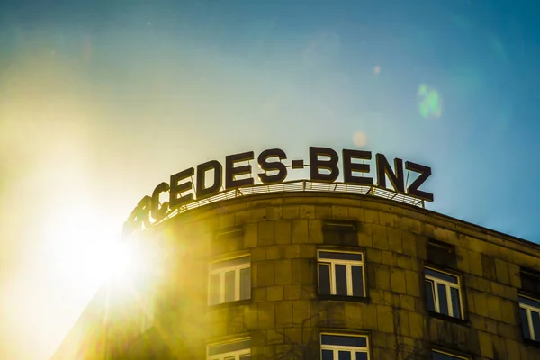 Warsaw Polônia Maio 2017 Edifício Moderno Escritórios Mercedes Benz Smart — Fotografia de Stock
