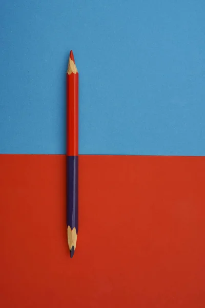 Egy Nagy Ceruza Papíron Háttér — Stock Fotó