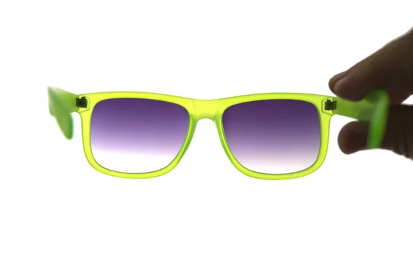 Männliche Hand Mit Modernem Rahmen Sonnenbrille Mit Multicolor Green Lens — Stockfoto