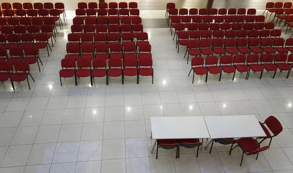 Вид Сверху Современные Красные Ряды Сидений Пустых Конференц Залах Проведения — стоковое фото