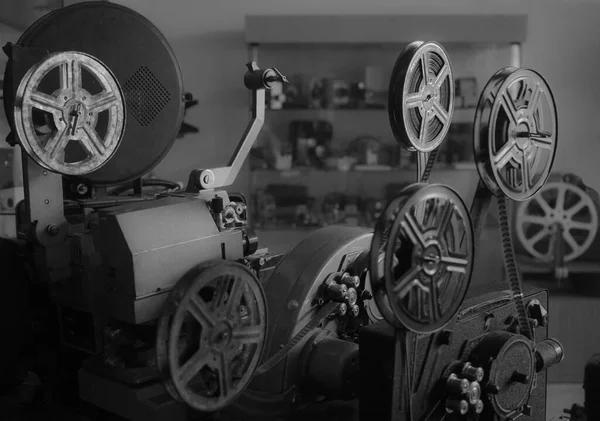 Projector Cinema Estilo Antigo Vida Morta Câmera Vídeo Retro Vintage — Fotografia de Stock