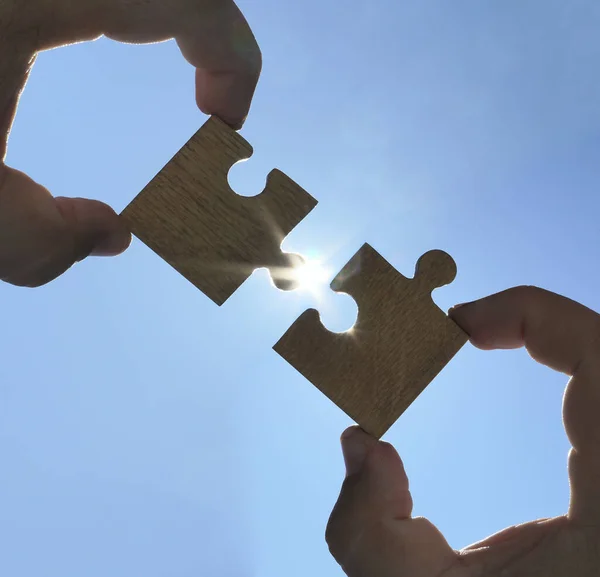 Hands Puzzle Pieces Sky Background — Stock Photo, Image