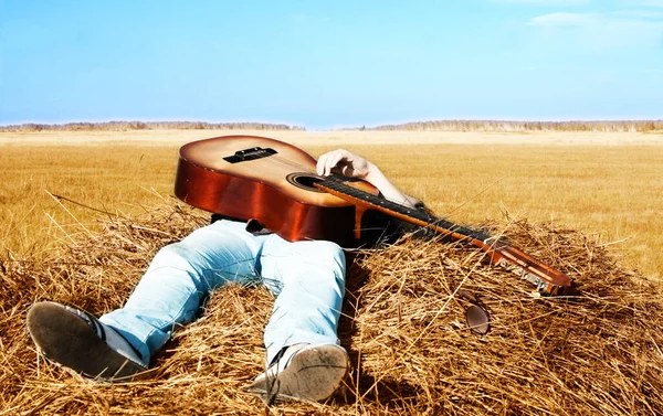 Country Music Girl Friss Széna Nyáron Vagy Ősszel Régi Retro — Stock Fotó