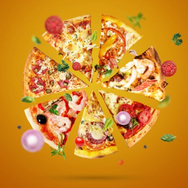 Pizza dilimleri lezzetli sinek, domates peyniri kekik, zeytin, restoran, gerçek fesleğen, soğan.