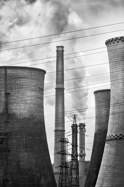 Uhelné elektrárny — Stock fotografie