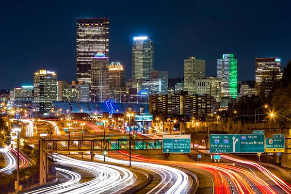 Pittsburgh skyline di notte — Foto Stock