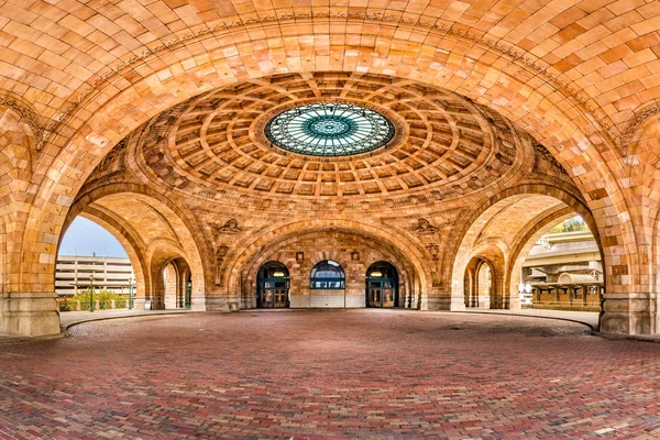 Panorámás kilátás nyílik a Penn Station vasúti állomás — Stock Fotó