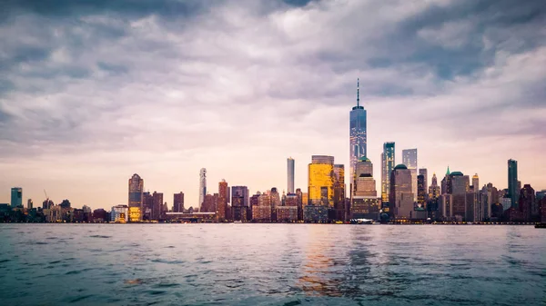 Lower Manhattan Bij Zonsondergang Gezien Vanaf Jersey City New Jersey — Stockfoto