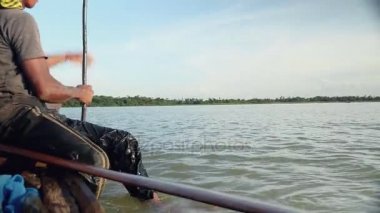 Balık ağı ile adam