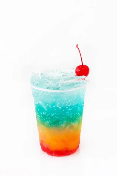 Plastik kap içinde İtalyan soda