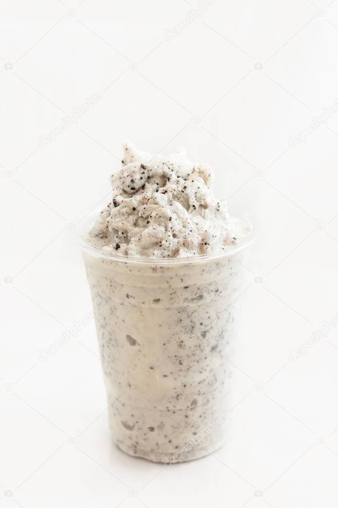 Cookies and cream smoothie