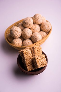 Cholai veya Rajgira veya Amarnath tohum laddo ve chikki ya da kek, Hint tatlı ve sağlıklı gıda