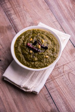 makki di roti ve sarso ka saag, ünlü Kuzey Hint yemekleri