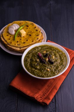 makki di roti ve sarso ka saag, ünlü Kuzey Hint yemekleri