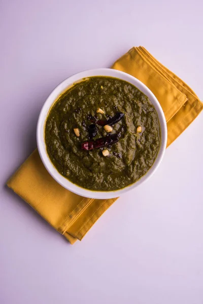 Makki di roti και sarso κα saag, διάσημο Βόρεια ινδική τροφίμων — Φωτογραφία Αρχείου