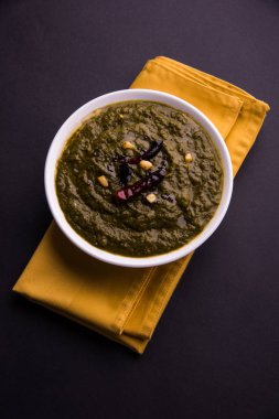 makki di roti ve sarso ka saag, ünlü Kuzey Hint yemekleri