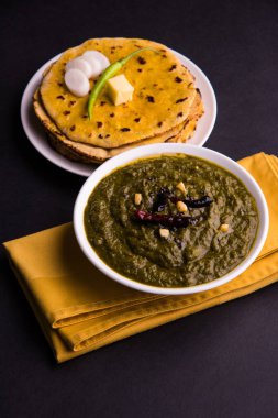 makki di roti ve sarso ka saag, ünlü Kuzey Hint yemekleri