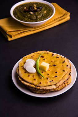 makki di roti ve sarso ka saag, ünlü Kuzey Hint yemekleri