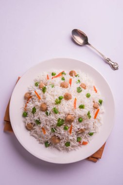 Lezzetli soya pulao ya da pirinç ya da soya Dobiş bezelye ve fasulye, Hintli ya da Pakistanlı mutfağı ile kızarmış pilav