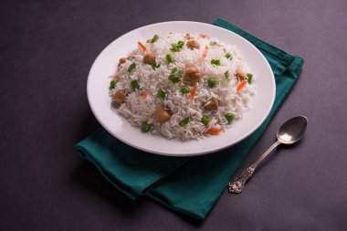 Lezzetli soya pulao ya da pirinç ya da soya Dobiş bezelye ve fasulye, Hintli ya da Pakistanlı mutfağı ile kızarmış pilav