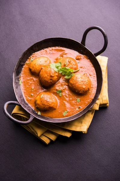 Frisch Gekochtes Würziges Kartoffelcurry Der Pfanne Oder Scharfer Dum Aloo — Stockfoto