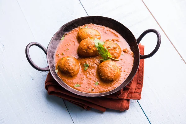 Frisch Gekochtes Würziges Kartoffelcurry Der Pfanne Oder Scharfer Dum Aloo — Stockfoto