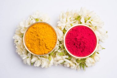 Huldi Recep veya haldi-Recep, Hint hindu ya da punjabi kadın Tanrı'ya dua ederken aynı zamanda sunulan bir auspecious işareti olarak onların alnına uygulanır