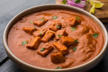 paneer tereyağı masala veya peynir cottage köri, düğün ya da partiler, seçici odak popüler Hint öğle/akşam yemeği menüsünde