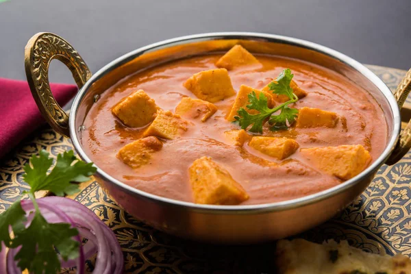 paneer tereyağı masala veya peynir cottage köri, düğün ya da partiler, seçici odak popüler Hint öğle/akşam yemeği menüsünde