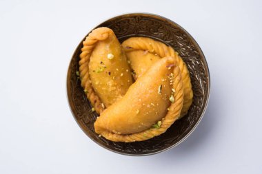Gujiya - holi ve diwali, seçici odak festival süresince yapılan tatlı köfte