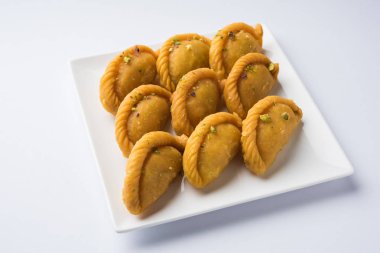 Gujiya - holi ve diwali, seçici odak festival süresince yapılan tatlı köfte