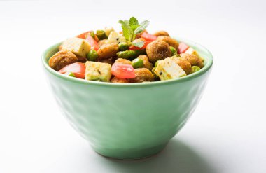 Soya 65 parçalar ya da soya yığın fry sağlıklı bir aperatif yemek protein zengin, vejetaryen tabağı ideal yeni başlayanlar için kolay. popüler Hint yemeği. seçici odak