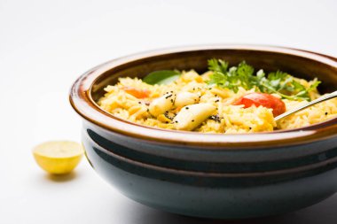 dal khichadi veya dal khichdi, popüler Hint yemeği. seçici odak