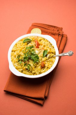 dal khichadi veya dal khichdi, popüler Hint yemeği. seçici odak