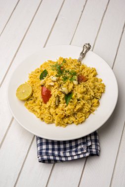 dal khichadi veya dal khichdi, popüler Hint yemeği. seçici odak