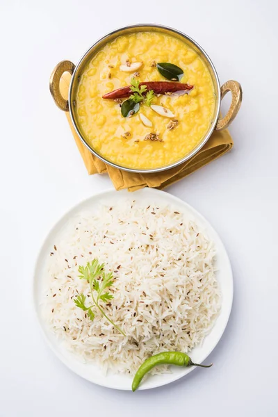 Indische Volksspeise Dal Braten Oder Traditionelles Dal Tadka Curry Serviert — Stockfoto