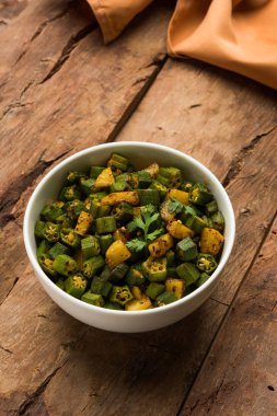 Kızarmış küme fasulyesi köri veya gawar veya gowar ki sabji, seçici odak