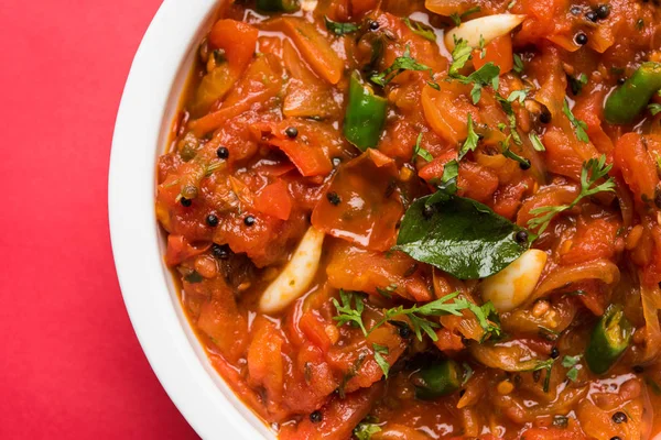 Tomaat Curry of Sabzi of sabji of chutney, populaire Indiase plantaardige menu voor hoofdgerecht — Stockfoto