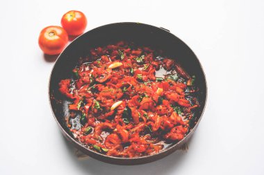 Domates köri veya Sabzi veya sabji veya Hint turşusu, ana yemek için popüler Hint sebze yemek listesi