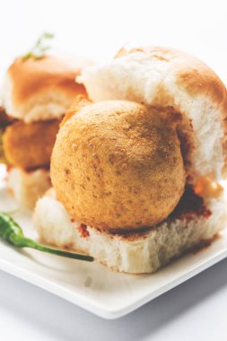 Hint sokak gıda Vada Pav veya Vada Paav veya Vadapav, seçici odak