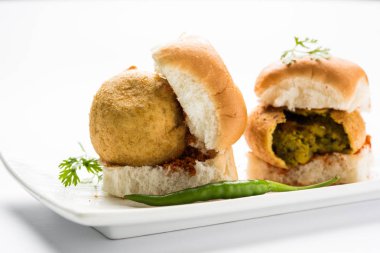 Hint sokak gıda Vada Pav veya Vada Paav veya Vadapav, seçici odak