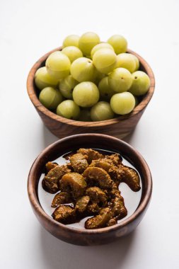 Amla/Avla/Aavla ve stok fotoğraf üründür tarafından denilen turşu veya achar, seçici odak