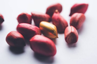 Altın fıstık benzersiz temsil eden / değer / liderlik kavramı