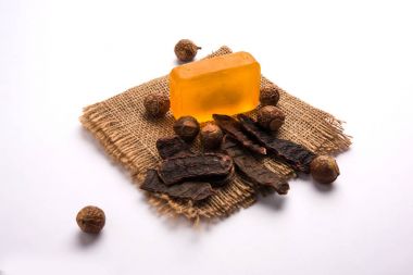 Petrol Shikakai şampuan ve sabun ve şampuan ile Soapnut veya Reetha, Amla, limon, gibi temel ingradients