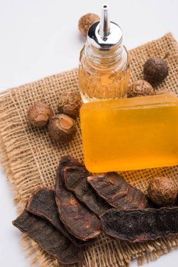Petrol Shikakai şampuan ve sabun ve şampuan ile Soapnut veya Reetha, Amla, limon, gibi temel ingradients