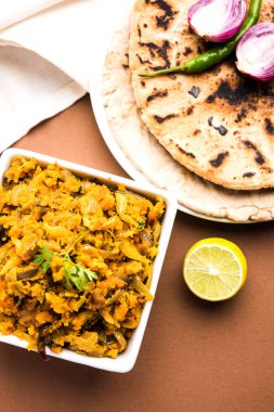 Zunka Bhakar Pithla veya pitla, Hindistan'dan popüler vejeteryan tarifi