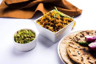 Zunka Bhakar Pithla veya pitla, Hindistan'dan popüler vejeteryan tarifi